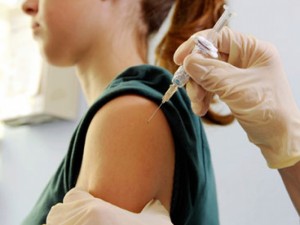 Veiksmingiausia priemone nuo gripo šiuo metu laikomi skiepai, kurie nuo šios ligos apsaugo 70–90 proc. atvejų. Svarbu žinoti, kad gripas negydomas antibiotikais – šio viruso jie neveikia. Klaipėdos miesto visuomenės sveikatos biuras pataria, kaip pabėgti nuo gripo
