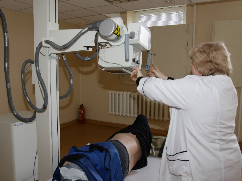 Šiemet Sveikatos apsaugos ministerija yra numačiusi atnaujinti 17 rentgeno aparatų. Pirmiausia numatyta keisti 15-os ir daugiau metų senumo įrangą.