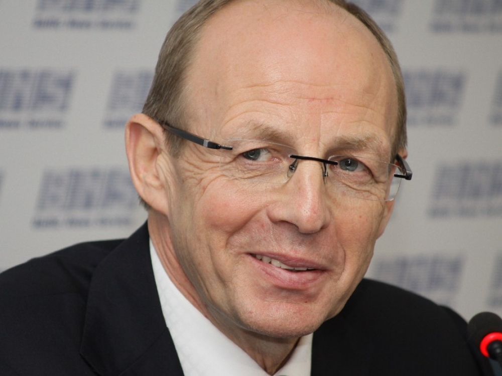 J.Milius