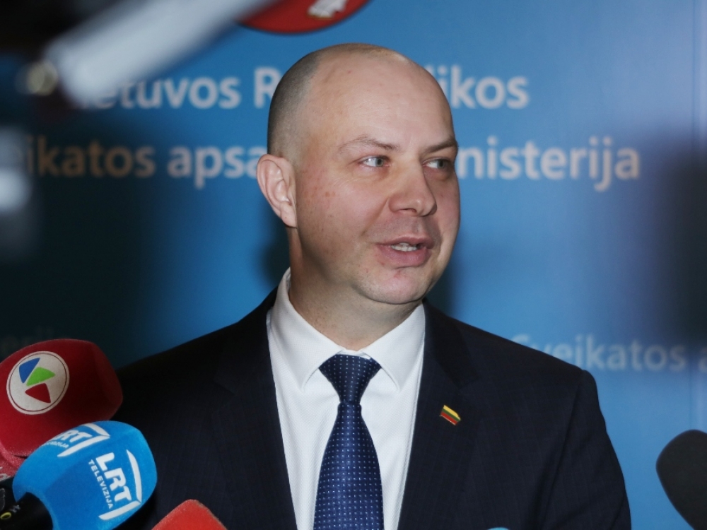Sveikatos apsaugos ministras Aurelijus Veryga tikisi, kad tvarka ne palengvins vaistų ir priemonių įsigijimą toli nuo vaistinių gyvenantiems arba sveikatos sutrikimų turintiems žmonėms.