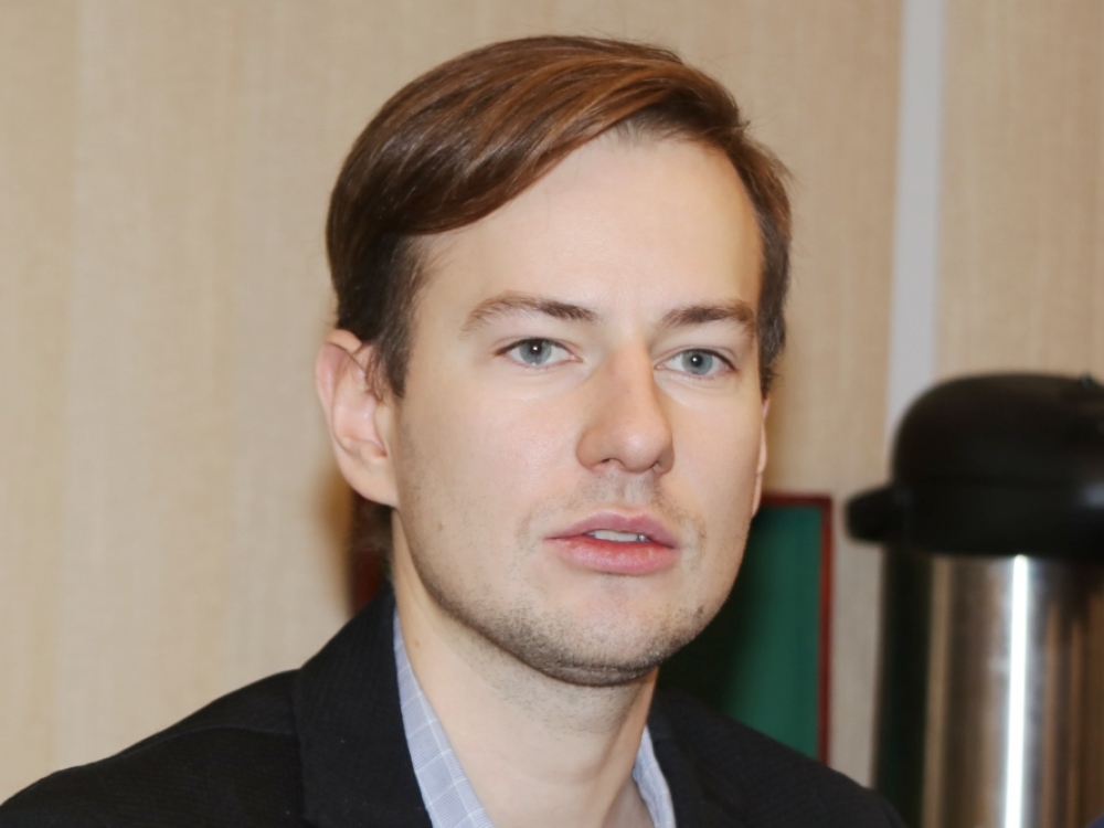 „Vadovams viešai kalbant jungimo klausimu, neišgirdau, kam bus geriau. Ar valstybei, ar pacientui, ar miestui. Labiausiai reikėtų, kad mes, kaip pacientai, galėtume matyti pačių įstaigų palyginimą, kad būtų viešinami rodikliai“, - sako POLA prezidentas Šarūnas Narbutas.
