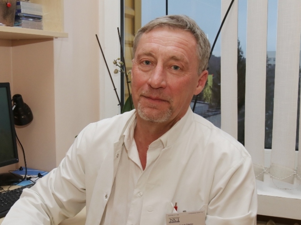 „Pacientus turime informuoti, kad mūsų gydymas gali neduoti laukiamų rezultatų – juk gydytojas ne Dievas, o šiuolaikinė medicina, deja, - ne visagalė“, - sako onkologas dr. Kastytis Žilinskas.