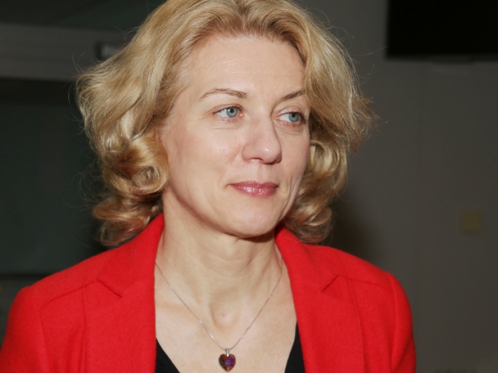 „Sveikatos, biologijos ir medicinos mokslams reikia garantuotų finansų. Lietuvoje mokslui ir mokymui skiriamas BVP dvigubai mažesnis už Europos vidurkį“, - sako Nacionalinio vėžio instituto vadovė profesorė Sonata Jarmalaitė.