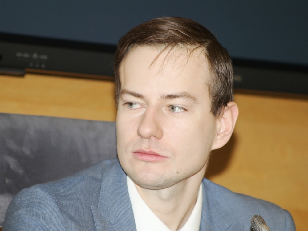 „Argumentas, jog prijungus institutą prie klinikų pacientams bus geriau, manęs neįtikina. Manau, tik sąmoningai dezinformaciją norintis skleisti žmogus gali taip sakyti“, - sako POLA prezidentas Šarūnas Narbutas.