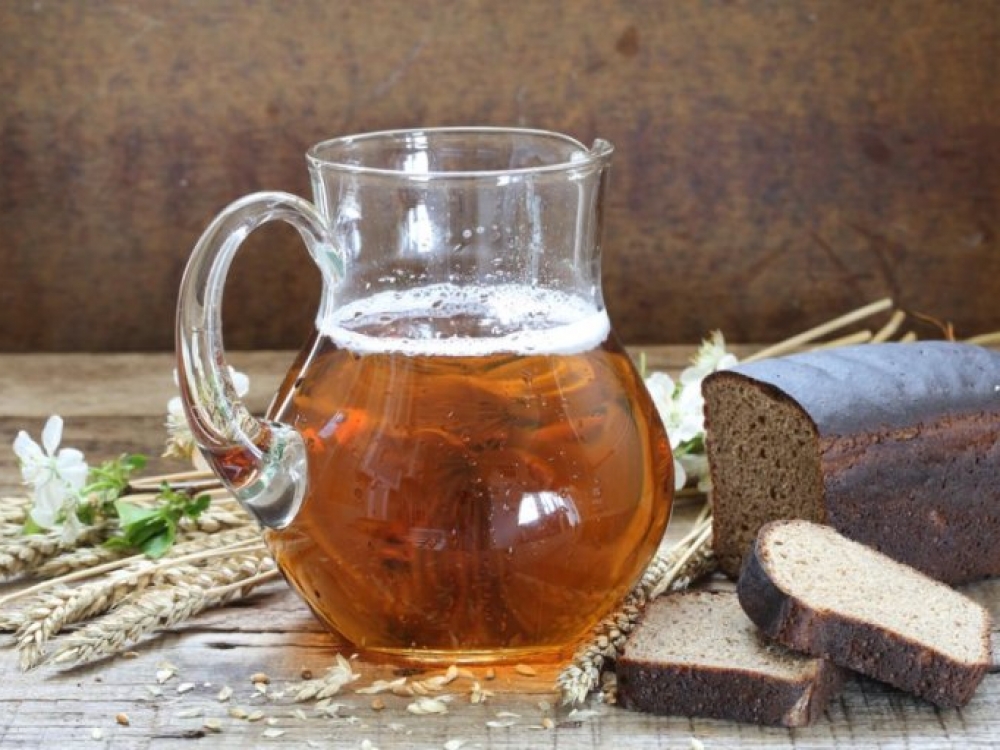 Geros sudėties naminė gira gali tapti papildomu B vitamino, gerųjų bakterijų šaltiniu, taip pat puikiai malšinti troškulį, gerinti žarnyno veiklą ir papildyti mitybos įvairovę.
