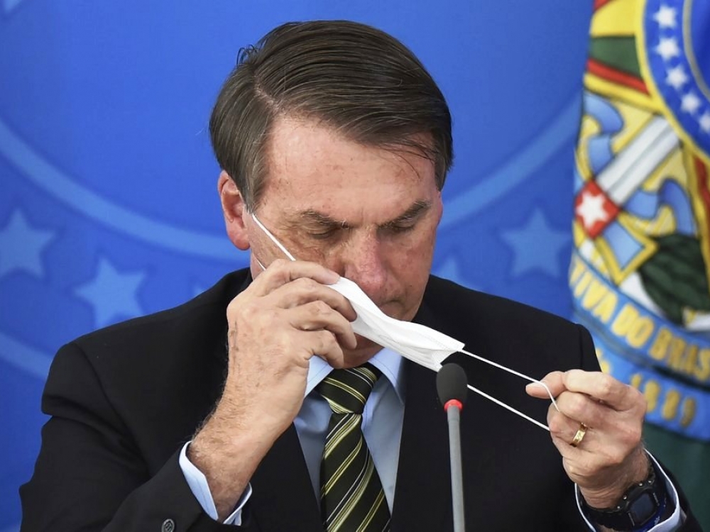 Į Hagoje įsikūrusį teismą kreipęsi Brazilijos medikai prašo ištirti šalies prezidento Jairo Bolsonaro nusikaltimus žmoniškumui, susijusius atsaku į koronavirusinės infekcijos COVID-19 protrūkį.