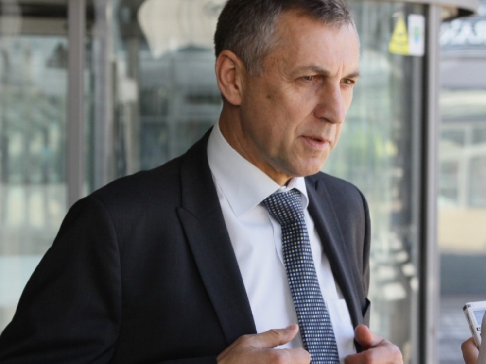 Seimo Sveikatos reikalų komiteto pirmininkas žada kelti Valstybinė ligonių kasos direktoriaus Gintaro Kacevičiaus tinkamumo eiti pareigas klausimą, jei VLK nepateiktų jokių pasiūlymų, kaip pagerinti GMP finansavimą.