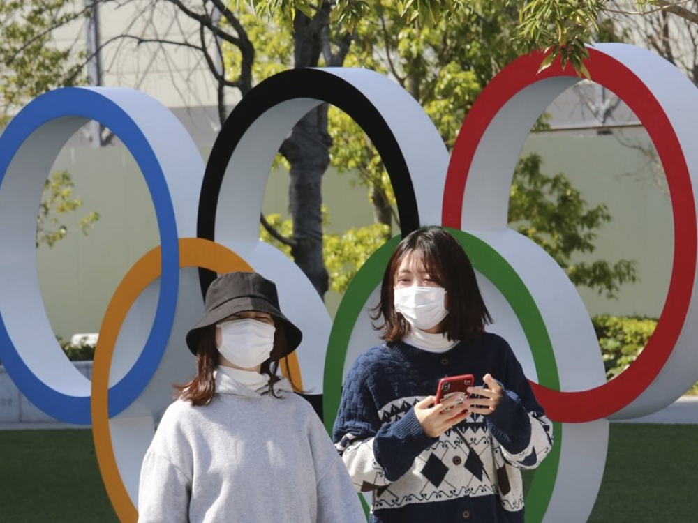 Japoniją, kur liepos pabaigoje turėtų prasidėti Olimpinės žaidynės, pagal viena vakcina paskiepytų gyventojų skaičių jau lenkia tokios šalys kaip Serbija, Rumunija, Kazachstanas, Kambodža, Indija ir kitos.