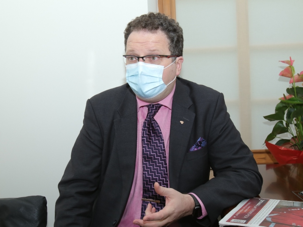 R. Čiužas