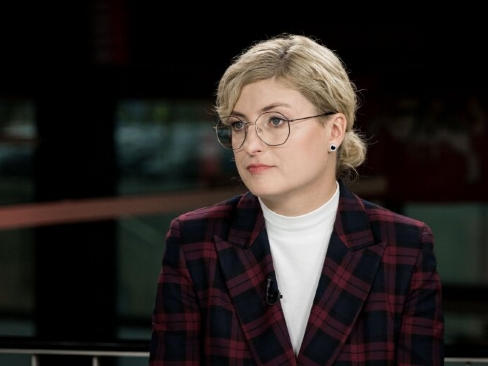 „Turėti drąsių žmonių, kurie tiesiai išsako savo poziciją – svarbu. Jie aiškiai byloja: nesitaikysime su klimato kaita, nes nuo dabar priimamų sprendimų priklauso mūsų – jaunų žmonių – ateitis“, – sako Seimo Aplinkos apsaugos komiteto pirmininkė Aistė Gedvilienė.