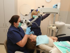 Pirminio ir antrinio lygio odontologines paslaugas teikianti Panevėžio miesto odontologijos poliklinika kuriant sveikatos centrą gali būti, kad neturės galimybės pasinaudoti finansine europine parama kaip kitos projekte dalyvaujančios gydymo įstaigos.