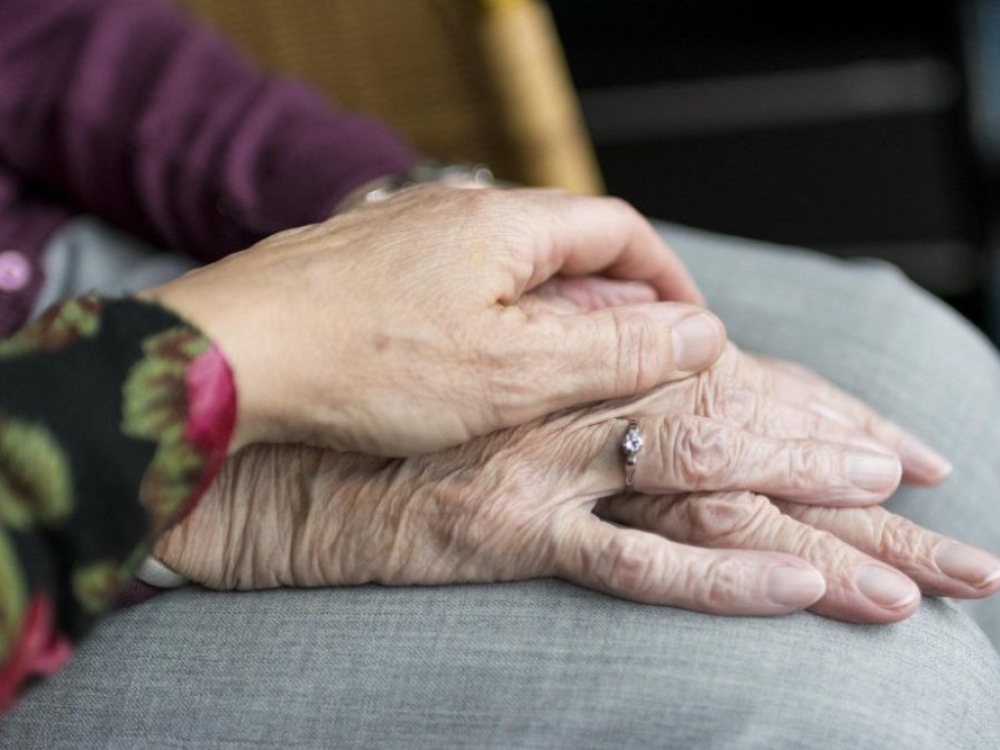 Atvejo vadybininkai paslaugas teikia daliai psichinės sveikatos sutrikimų ar sunkumų turinčių pacientų. Paslaugos teikiamos sergantiems šizofrenija ir turintiems žemą funkcionavimo lygį ir (ar) žemą motyvaciją gydytis.