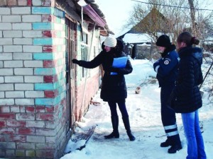 Socialiniams darbuotojams atstovaujančių profsąjungų atstovai teigia, kad darbas šioje srityje yra priimtinas, deja, sąlygos dažnai yra nepakeliamos. 