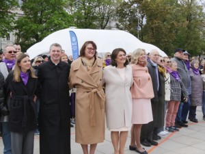 Apkabinimų banga kviečia tikrintis profilaktiškai