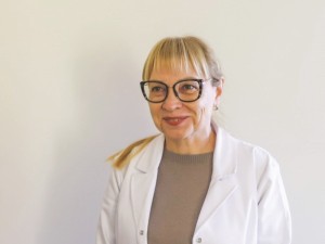 „Jau daug metų mūsų centre dirba vaikų ir paauglių psichiatras ir matome, kaip auga sutrikimų skaičius – dėmesio aktyvumo, autizmo formų... Anksčiau to tikrai tiek nebūdavo. Kuo toliau, tuo daugiau visuomenėje skubėjimo, o su tuo ateina nerimas ir net panika“, - sako Raseinių psichikos sveikatos centro direktorė, gydytoja psichiatrė Ramutė Gailiuvienė.