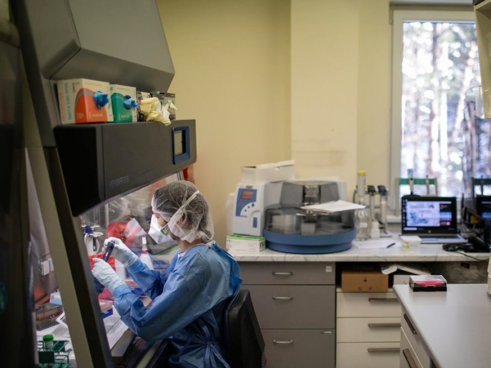 Liepos 22 d. Lietuvoje prasidės žmogaus biologinės stebėsenos ir sveikatos tyrimas, kuris yra tarptautinio tyrimo dalis, siekiant nustatyti, kiek ir kokių pavojingų cheminių medžiagų yra žmonių organizmuose, galimą jų poveikį sveikatai.