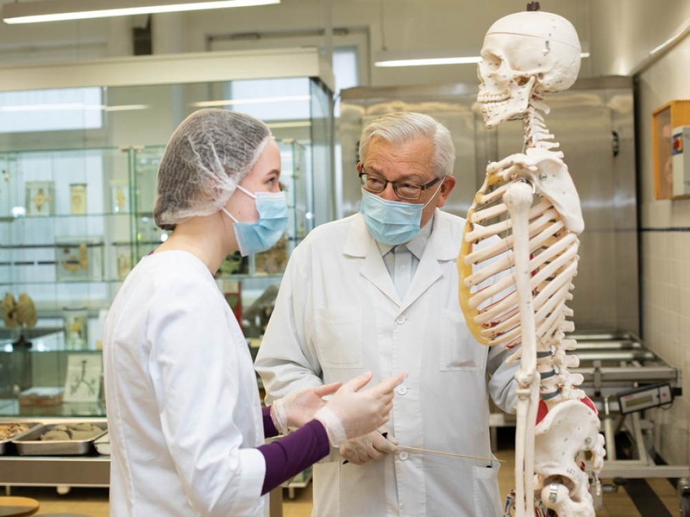 LAMA BPO duomenimis, medicinos studijos – populiariausias abiturientų pirmasis pasirinkimas tarp universitetinių programų.