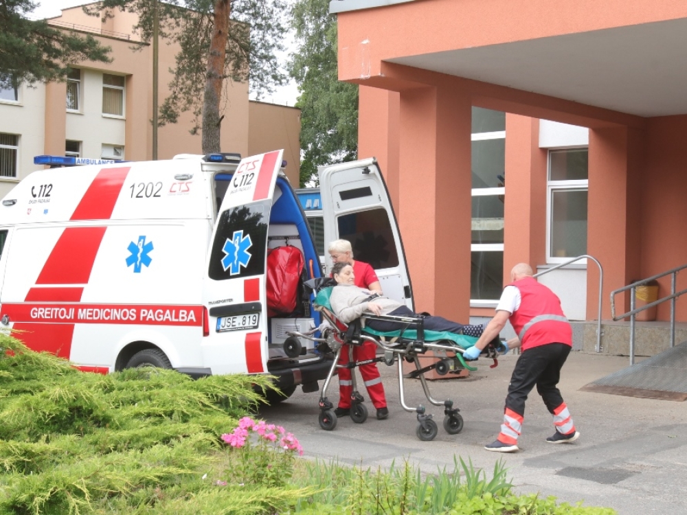 Penki milijonai – tiek reikia tarnybai išgyventi „nuo algos iki algos“