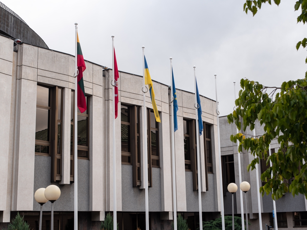Pritrūko atsarginių ministrų suolelio