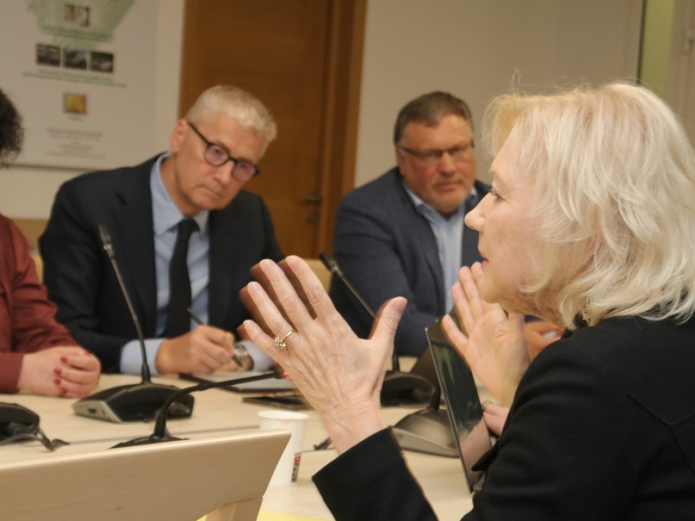 Kas iš tiesų nemoka skaityti teisės aktų?