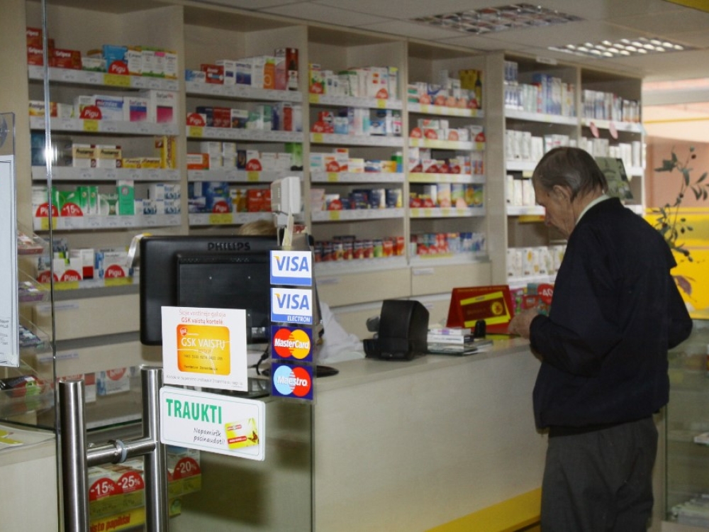 Viceministras: pernai gyventojai išleido 1,5 mlrd. eurų vaistinėse, kartais užsiimama savigyda