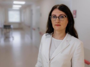 V.Dambrauskienė: cinikais tapti negresia