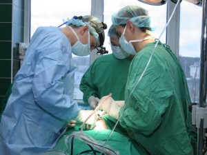 Apsilankyti pas chirurgą stabdo baimės