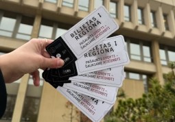 Seime – medicinos studentų akcija prieš siūlymą siųsti į regionus