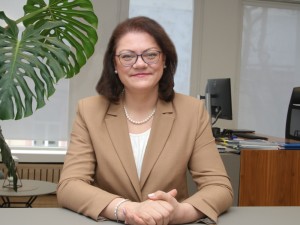 Sveikatos apsaugos ministrės Marijos Jakubauskienės sveikinimas medikams