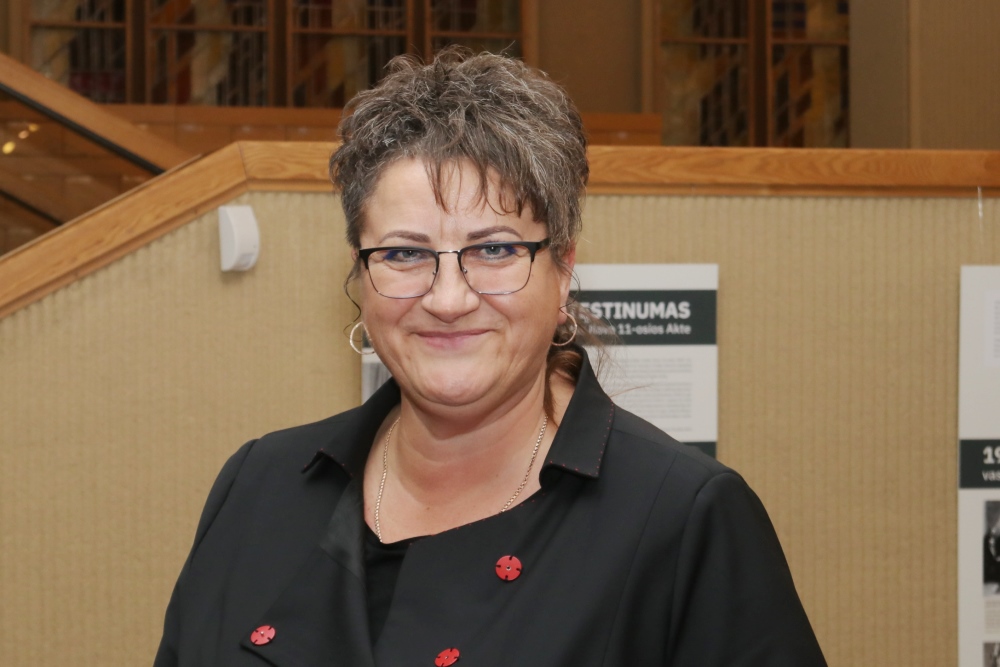 Seimo Sveikatos reikalų komiteto pirmininkės Linos Šukytės-Korsakės sveikinimas medikams