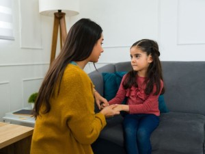 Ekspertai: neignoruokite vaikų klausimų apie negalią