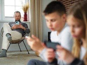 Kuo užaugs „skaitmeninių kūdikių“ karta?