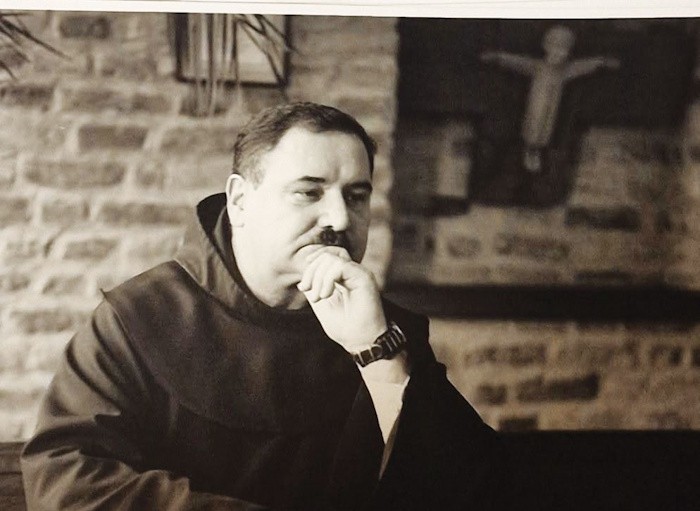 Kunigas A.Peškaitis: Bažnyčia dar negriūva