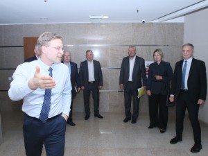 Akistata su ministru: mūsų nebemotyvuoja