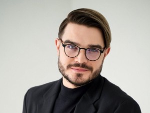 B.Jonuška: progų nusisukti sprandą netrūksta