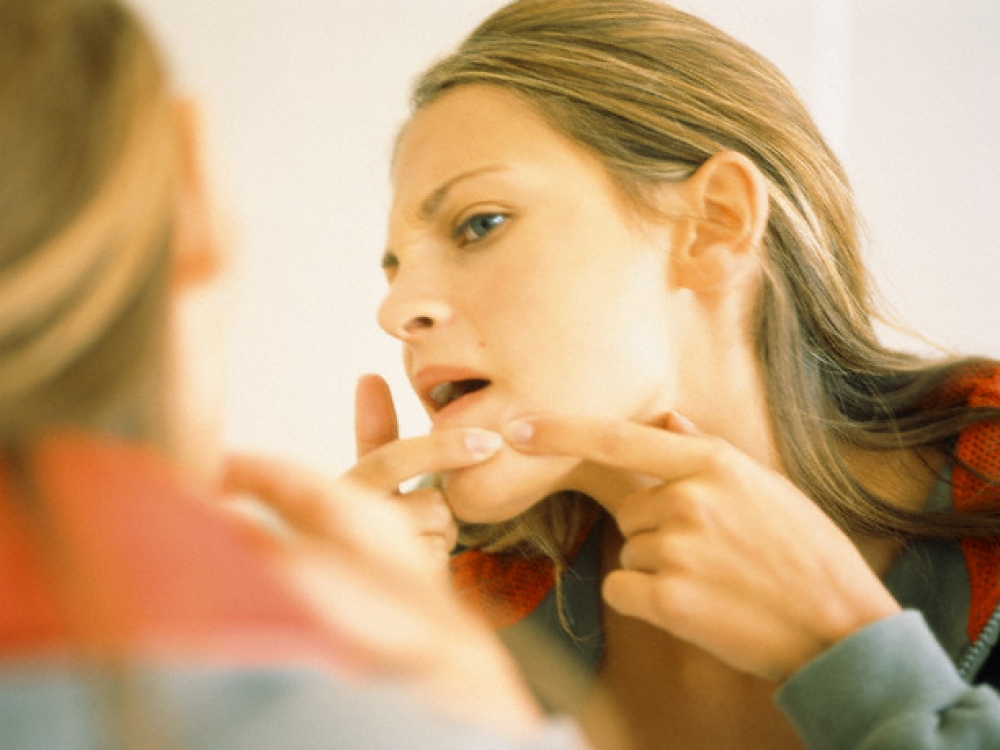 Odai, kurioje formuojasi inkštirai, kosmetologai pataria naudoti cinku parturtintas kosmetikos priemones.