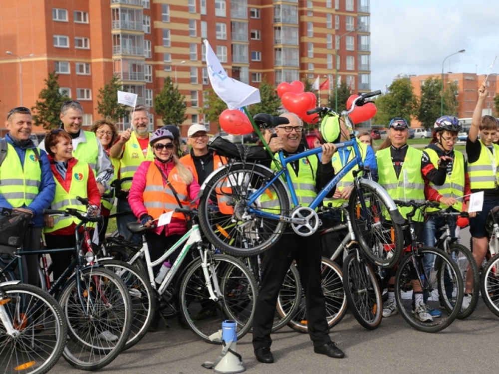  Pasaulinės širdies dienos proga dviračių žygį medikai organizuoja jau dešimtą kartą.