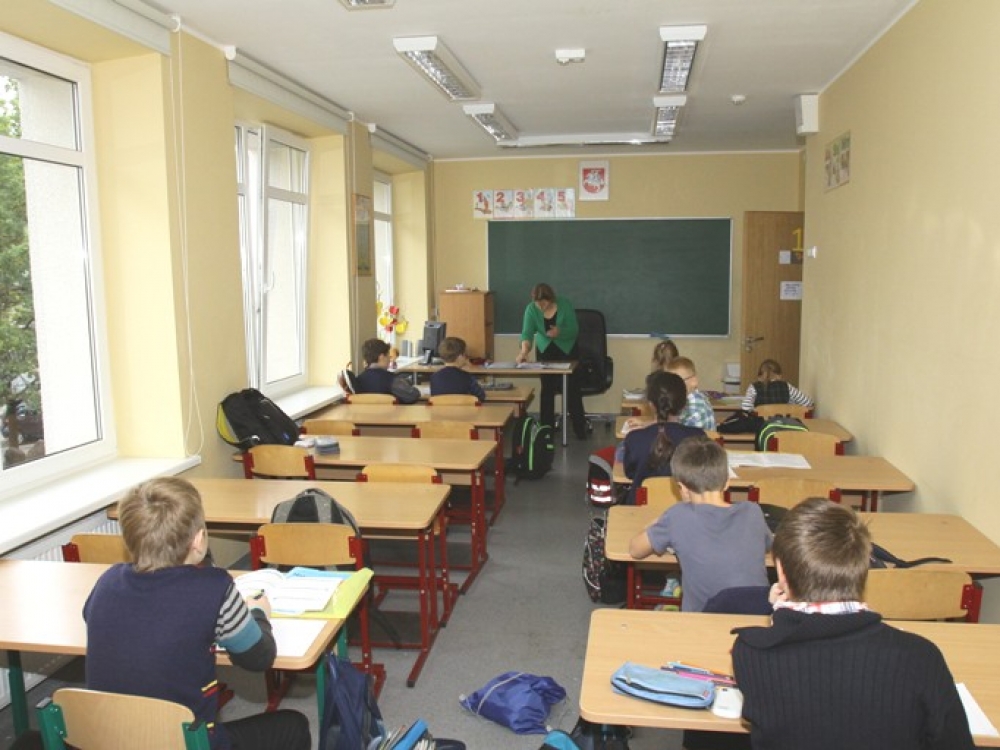 M.K.Čiurlionio menų mokyklos klasė, kuri įžiebė nesusitarimą pasirodė siaura ir ankštoka.
