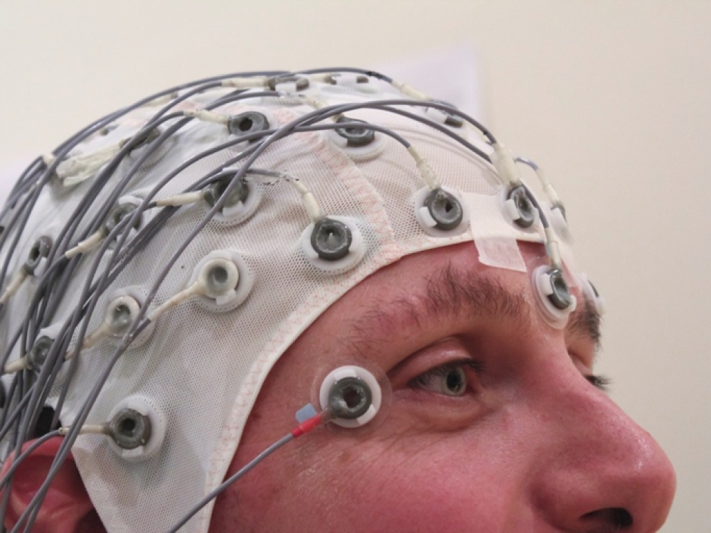 Medikai pripažįsta, jog pacientai, sužinoję apie tai, kad serga epilepsija, maldauja jos nediagnozuoti, ypač jei simptomai nežymūs. Mat ši diagnozė galimybę įsidarbinti sumažina iki minimumo.