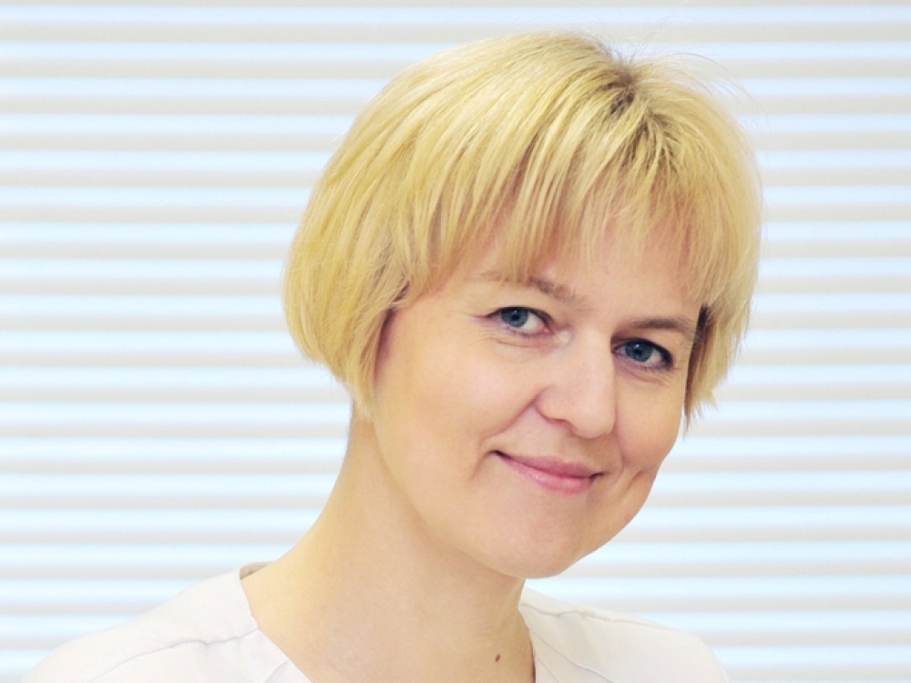 „Jaunoms moterims rekomenduočiau susilaikyti nuo kelionių į dėl Zika viruso pavojingas šalis. Gerai pagalvoti reikėtų tiek šiuo metu besilaukiančioms, tiek potencialioms būsimosioms mamoms“, - Klaipėdos universitetinės ligoninės Infekcinių ligų departamento vadovė, Odos ir venerinių ligų poskyrio vedėja gydytoja dermatologė Jolanta Česienė.