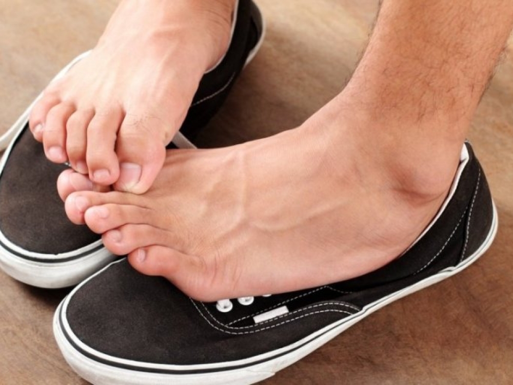 Grybinę infekciją rekomenduojama skubiai gydyti. Ji iš kojų nagų gali persimesti į pėdas, blauzdas, rankų nagus bei plaštakas. Tai apsunkina gydymą. Grybu galima užkrėsti aplinkinius. Be to, nagų grybas – vartai bakterinei infekcijai patekti.