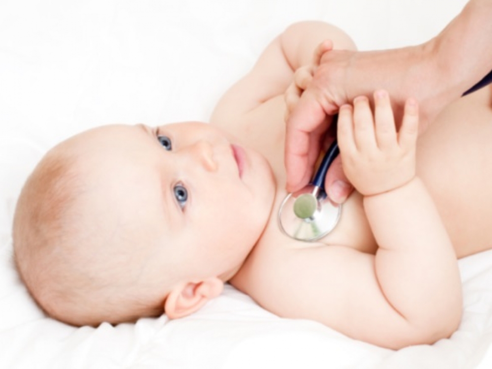  Širdies ydos vaikams dažniausiai nustatomos labai ankstyvame amžiuje. Vos tik gimusį mažylį apžiūri neonatologai. Kilus įtarimui nusiunčiama atlikti atitinkamų tyrimų. Taigi dauguma vaikų laiku sulaukia reikiamos pagalbos.