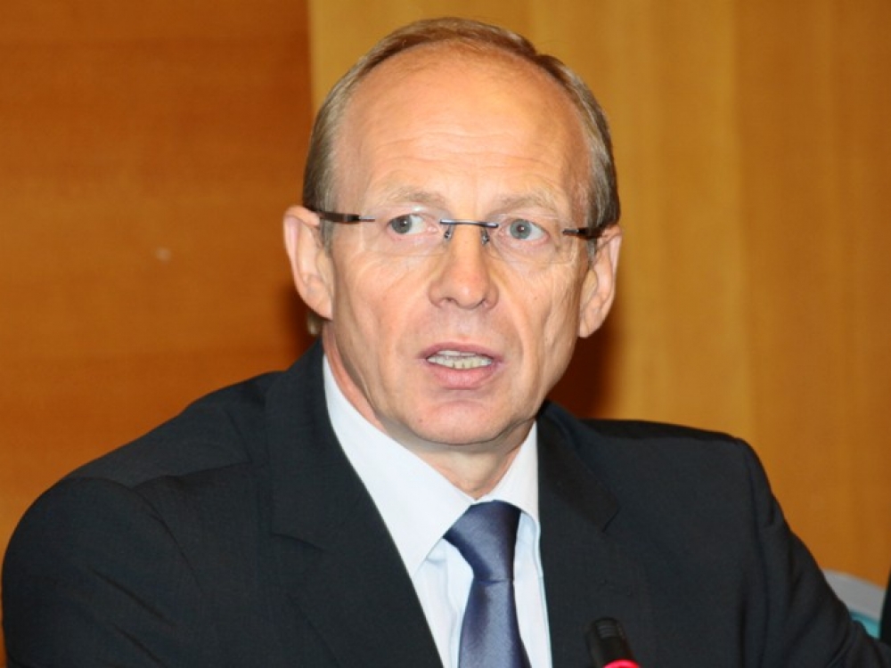 J.Milius prašo teismo pripažinti neteisėtu Vyriausybės 2016-09-28 dienos nutarimą, kuriuo buvo atleistas iš Valstybinės maisto ir veterinarijos tarnybos (VMVT) direktoriaus pareigų.
