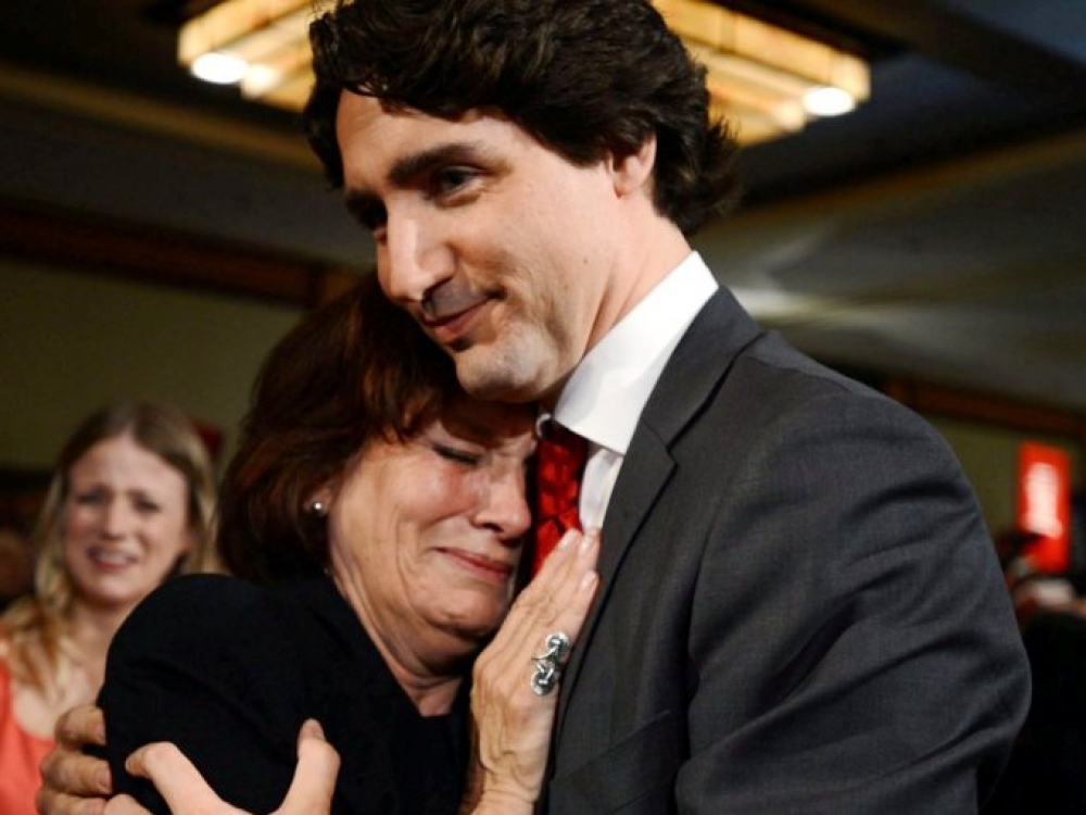 Kanados premjeras ir liberalų lyderis Justin Trudeau sako esąs laimingas, kad jo mama Margaret Trudeau ilgus metus sirgusi bipoline depresija net būdama penkiasdešimties sugebėjo gyvenimą pradėti iš naujo.