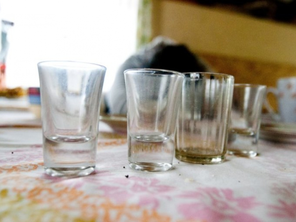Kodavimą nuo alkoholizmo kai kurie medikai vadina tiesiog šarlataniškumu.
