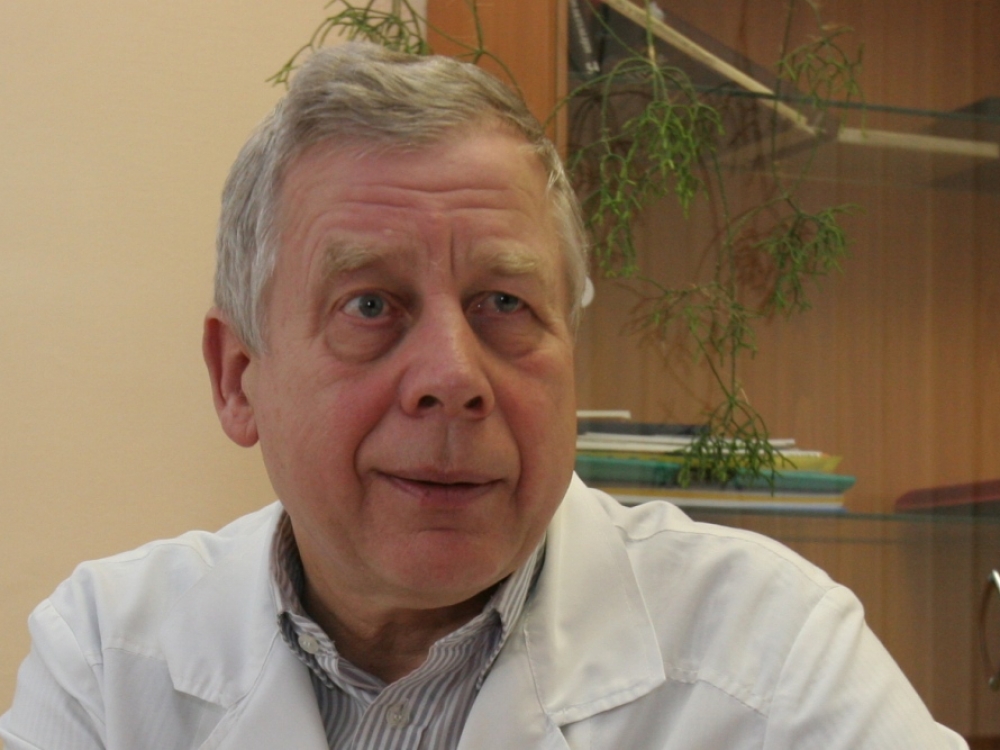Habil. dr., prof. V.Usonis