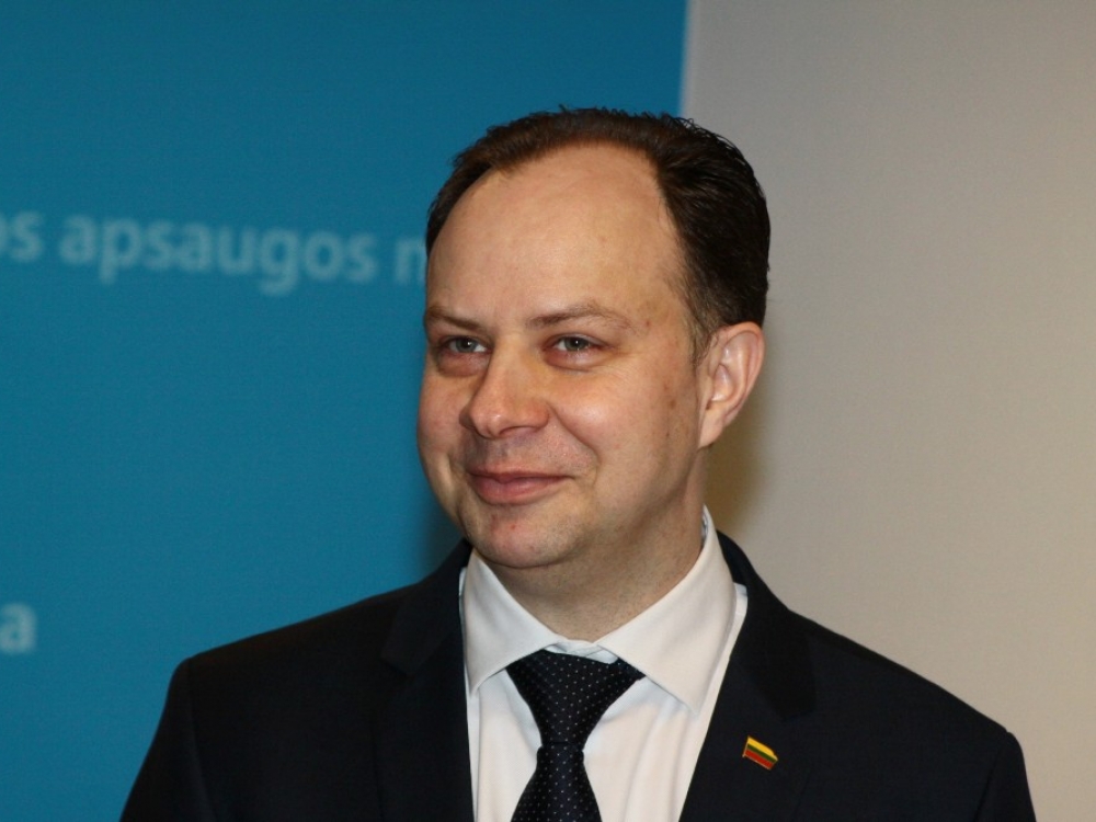 Susitarimas tarp Lietuvos ir Nyderlandų reiškia, kad nuo šiol abi šalys dirbs kartu, siekdamos, kad Lietuvos pacientai reikalingus vaistus gautų greičiau.“, – teigė sveikatos apsaugos ministras A.Veryga.