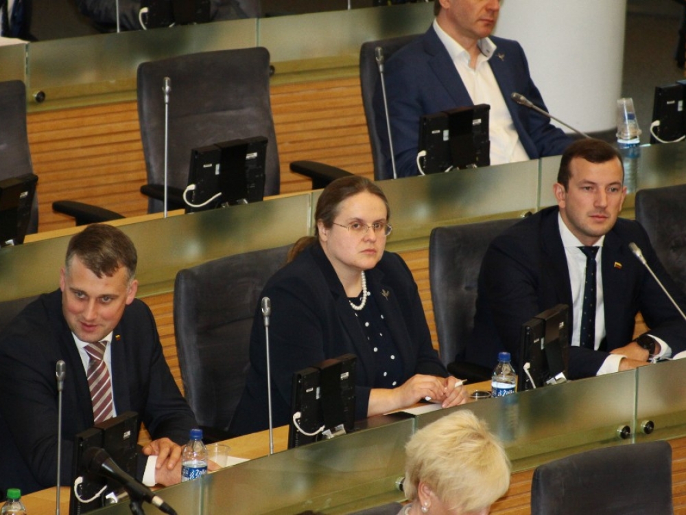 Seimas ketvirtadienį nepriėmė svarstyti Farmacijos įstatymo pataisų, kurias parengė „valstietė“ Agnė Širinskienė.