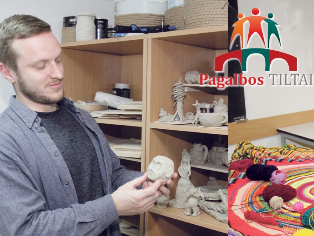 Terapiniams tikslams galima panaudoti įvairias technikas – ne tik piešimą, tapybą, grafiką, bet ir keramiką, tekstilę. „Keramikos užsiėmimuose daugiau lavinama smulkioji motorika, žmogus apie skirtingus jausmus gali kalbėti pasitelkdamas lipdymą, keisdamas formą. Tekstilės terapija, nėrimas daugiau taikomas depresija sergančiajam, po katatoninio sutrikimo, jei žmogus yra sąstingyje“, – pasakojo dailės terapeutas Mantas Televičius.