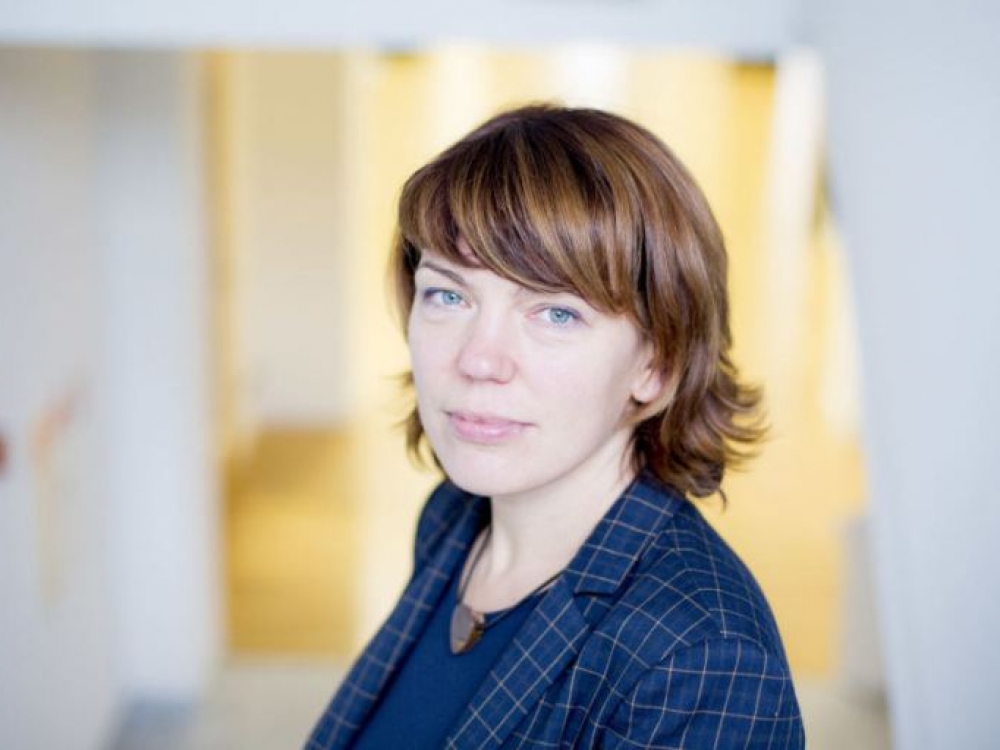 „Šalys turi skirtingą istorinę patirtį ir taiko įvairias praktikas, bet pagal Neįgaliųjų teisių konvenciją visi žmonės gali dirbti, tik klausimas, kiek ir kokio dydžio pagalba jam reikalinga. Darbas turi atitikti ir neįgaliojo gebėjimus, jo norus bei kompetencijas“, - palygina Lietuvos negalios organizacijų forumo atstovė Henrika Varnienė.